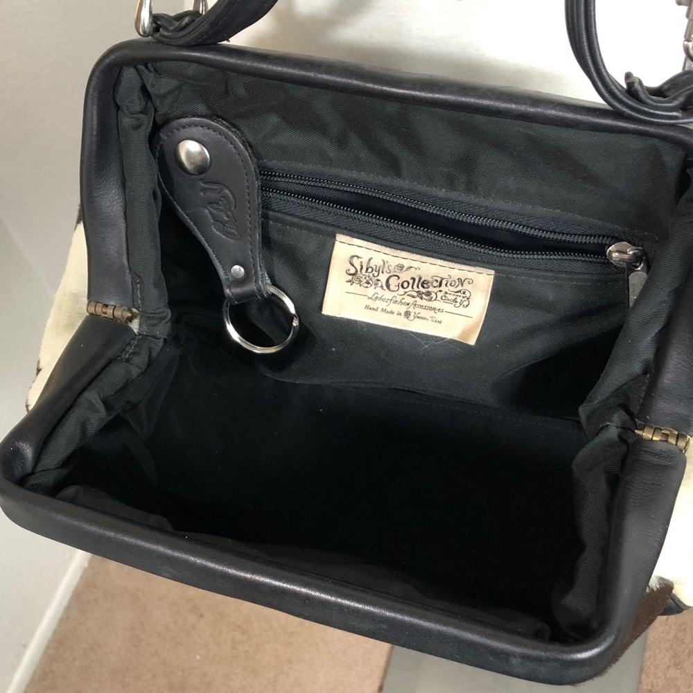 Circle Y Handmade Yoakum Texas Sibyls Collection Calf Hair Western satchel Bag - Picture 16 of 17